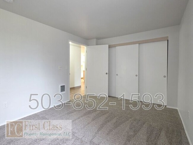 Building Photo - 1255 NW 183rd Ave