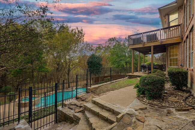 Building Photo - 2010 Indian Trail