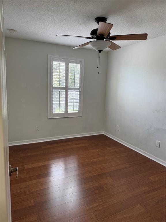 Building Photo - 1570 Barking Deer Cove