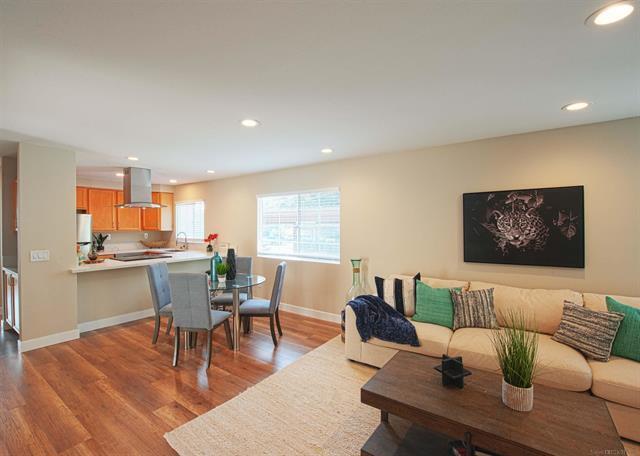 Building Photo - 4829 Bella Pacific Row