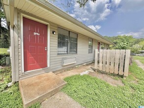 Building Photo - 1700 Greenbrier Dear Rd