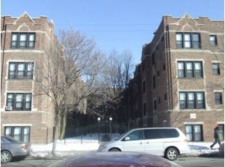 Primary Photo - Pine Central Apartments
