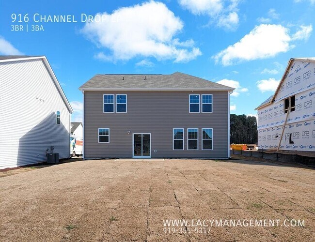 Building Photo - 916 Channel Drop Lp