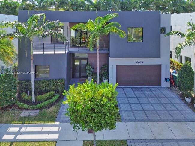 Building Photo - 10098 NW 74th Terrace