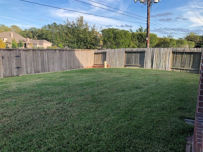 Building Photo - 1602 Candleston Ln