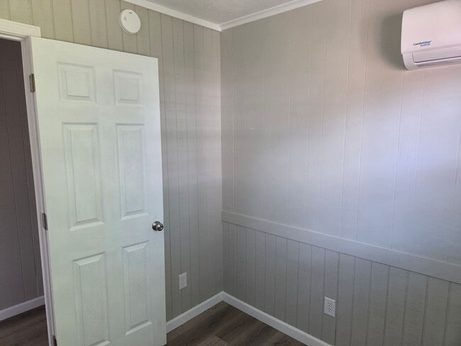 Building Photo - Cute 2 bed 1 bath home for rent.