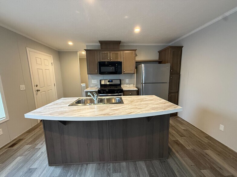 Building Photo - 11714 Cascade Cir