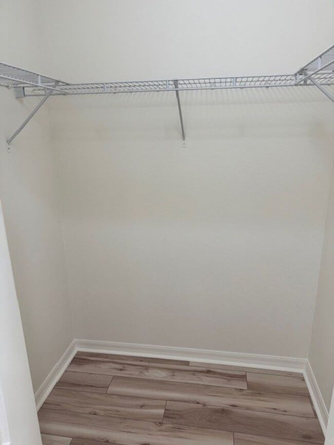 Building Photo - Osprey Cove 2/2-