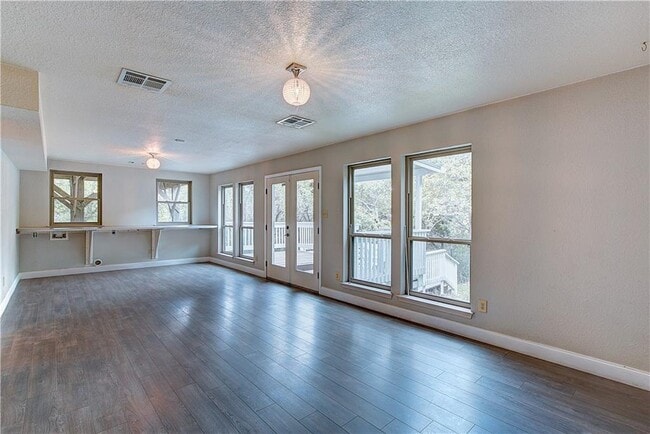 Building Photo - 19300 Crosswind Cir