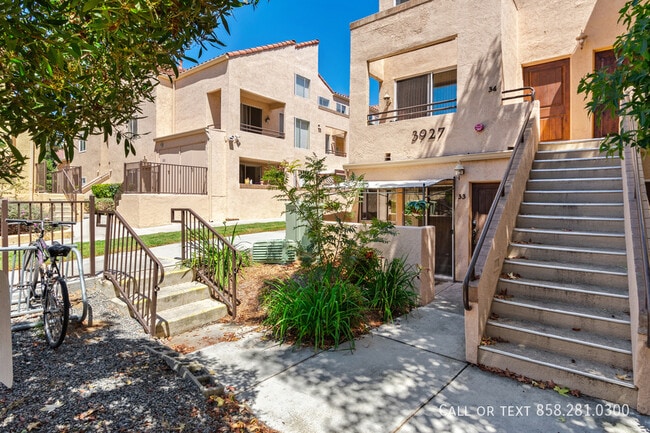 Building Photo - 3927 Nobel Dr