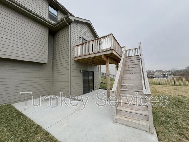 Building Photo - 13812 S 52nd St