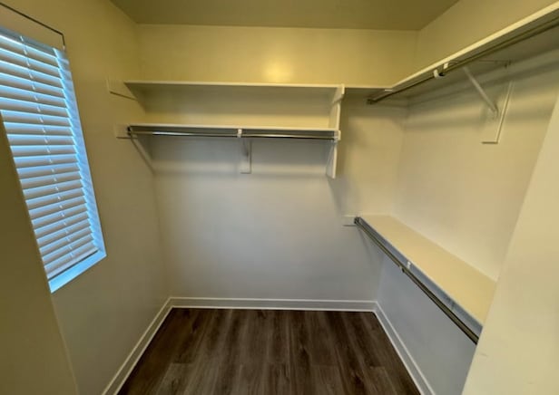 Building Photo - 3763 W Drexler Dr