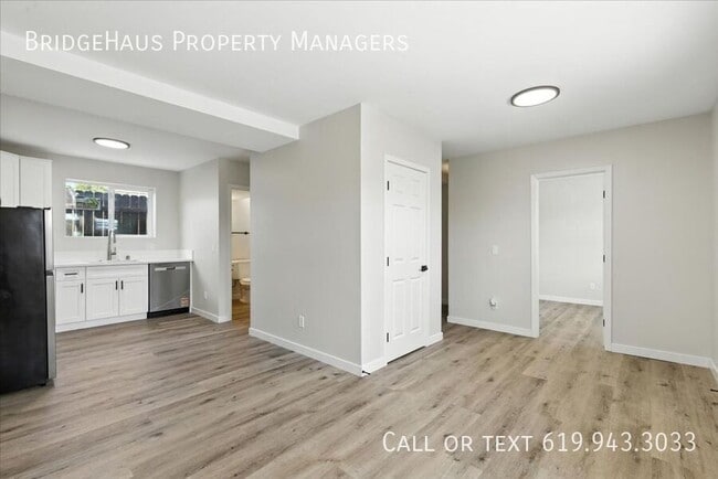 Building Photo - 4973 72nd St