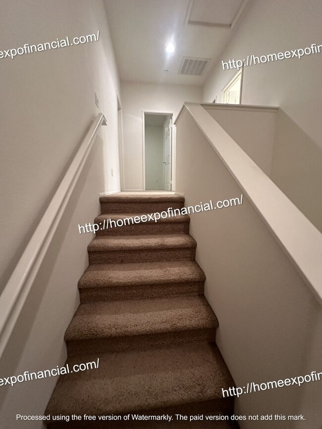 Building Photo - Nice Home For Rent