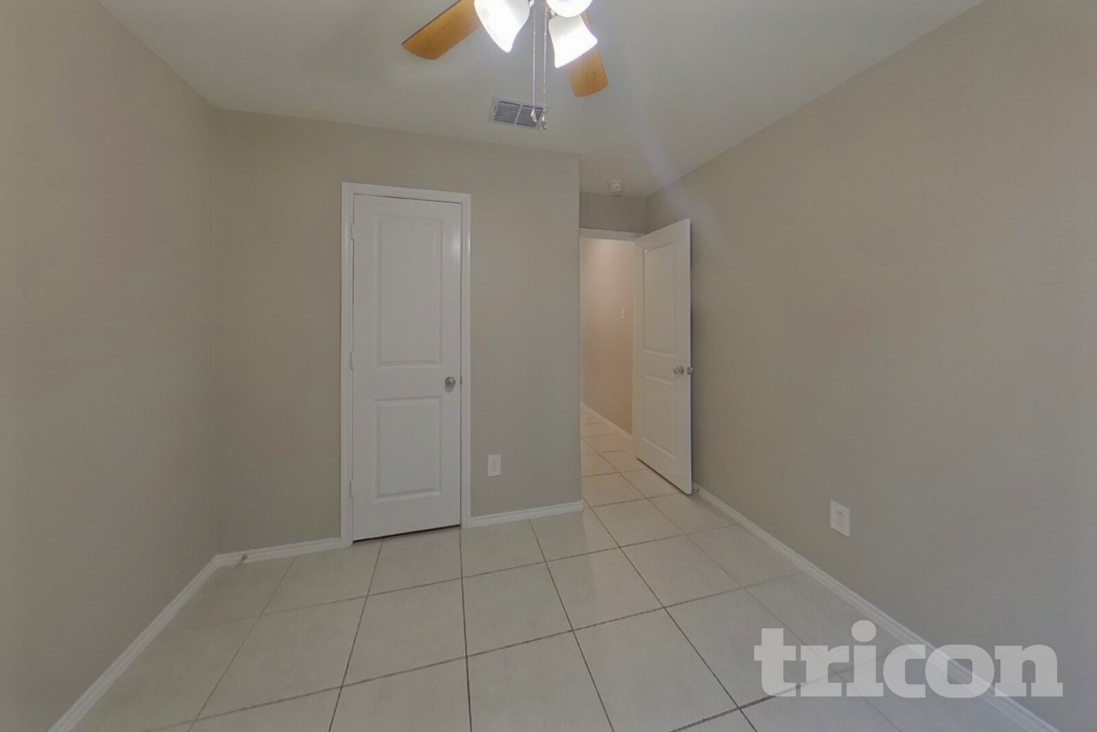 Building Photo - 2602 Vavra Ln