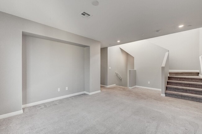 Building Photo - Beautiful Skye Canyon Home w/ 3rd Floor Living Suite - A MUST SEE!