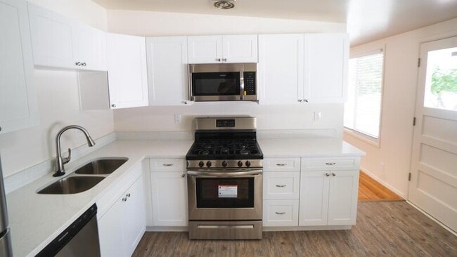 Primary Photo - 5558 S Somerset Way