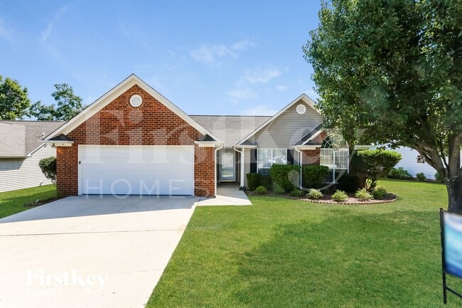 Building Photo - 200 Summer Hill Dr