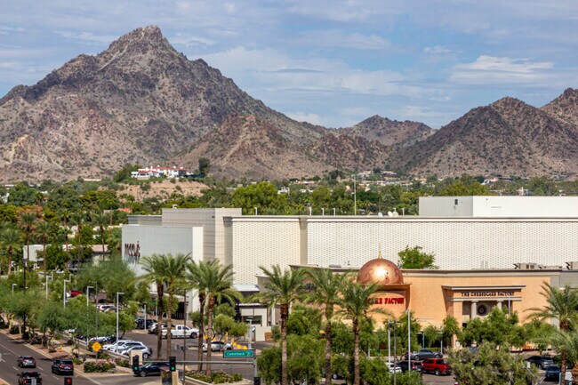 Building Photo - 4808 N 24th St