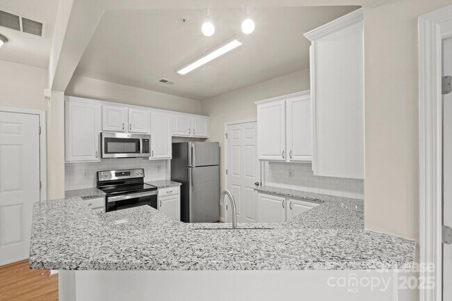 Building Photo - 11546 Costigan Ln