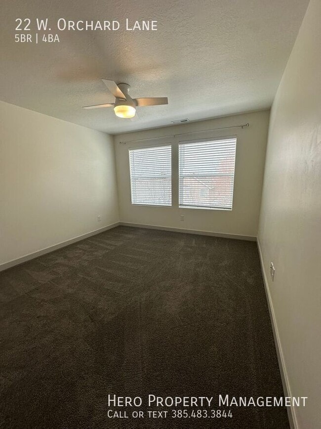 Building Photo - 22 W Orch Ln