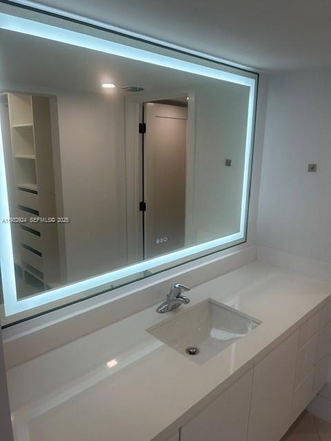 Building Photo - 55 Ocean Ln Dr