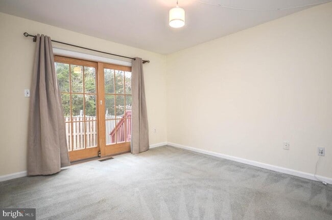 Building Photo - 9440 William Kirk Ln