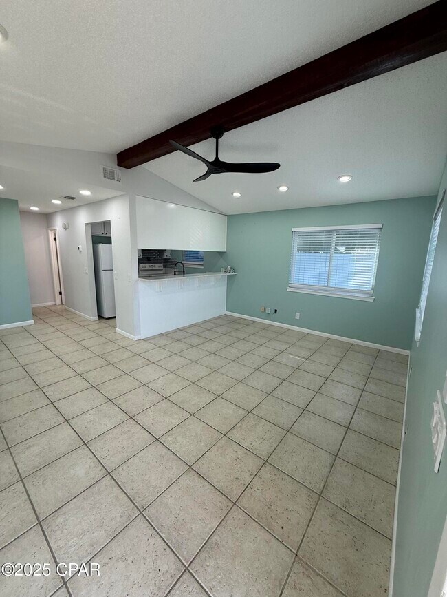 Building Photo - 7300 Sunset Ave