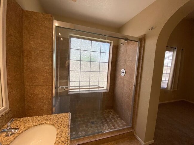 Building Photo - Scottsdale 3 bedroom 2 bath single level home