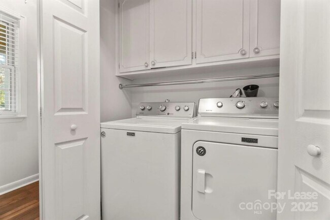 Building Photo - 4 Bedroom 2.5 Bath Home In Conover! Tours available starting March 1st!