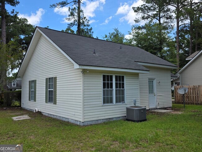 Building Photo - 1213 Exley Dr