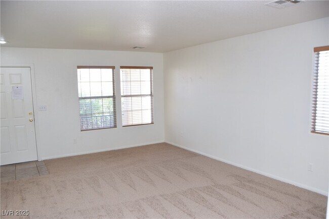 Building Photo - 7804 Wavering Pine Dr