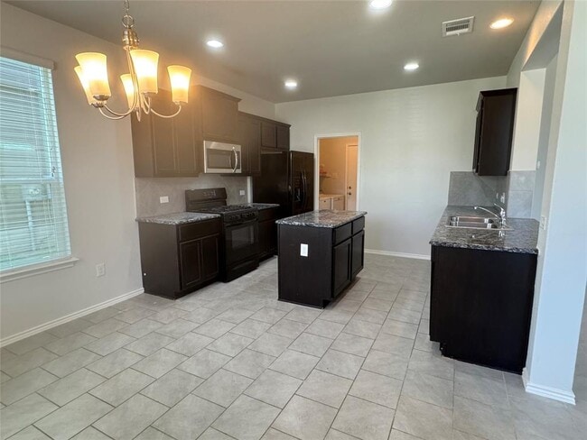 Building Photo - 133 Flatland Trl