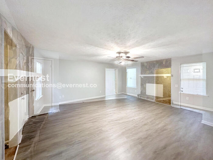 Building Photo - 3480 Stone Ridge Dr