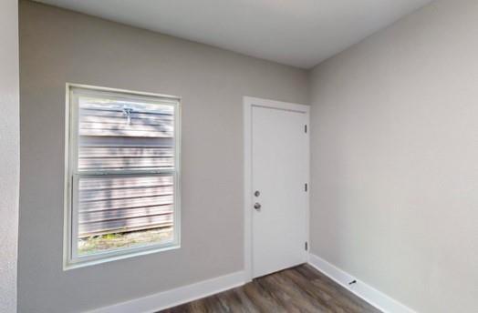 Building Photo - 1500 W Collin St