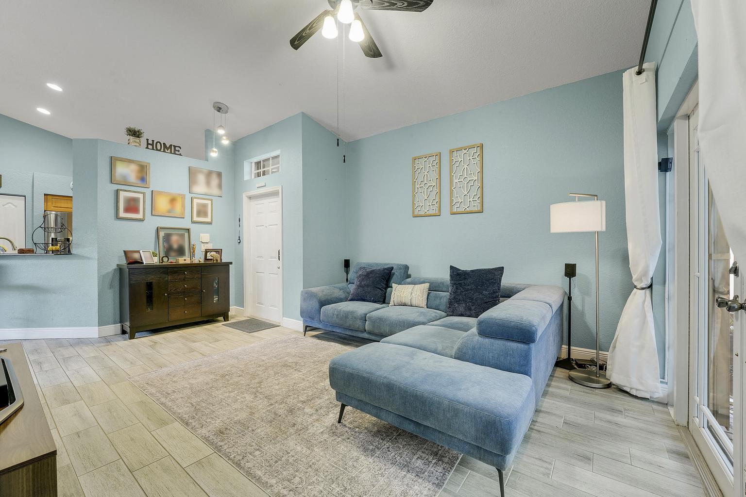 Building Photo - 5959 Durango Dr