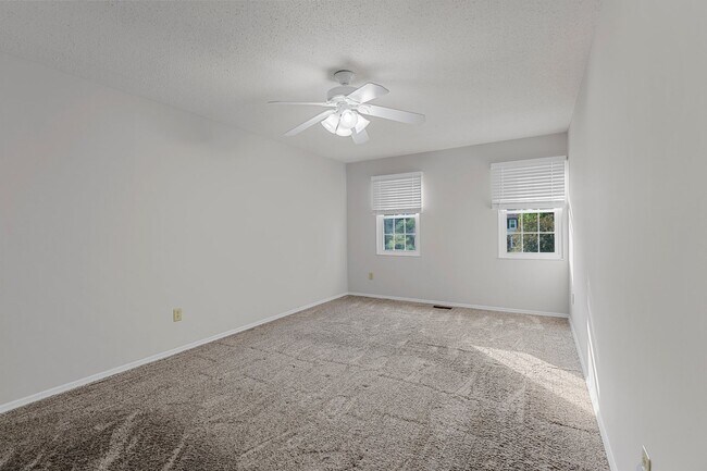 Building Photo - Spacious 4-Bed, 3-Bath Family Home