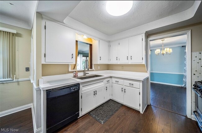 Building Photo - 4069 Bushnell Rd