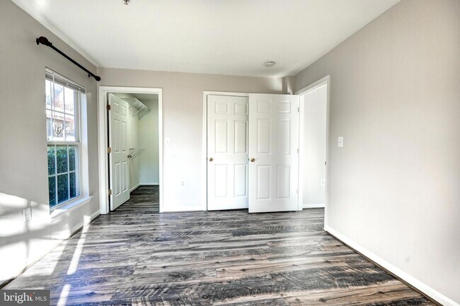 Building Photo - 1001 Gaither Rd