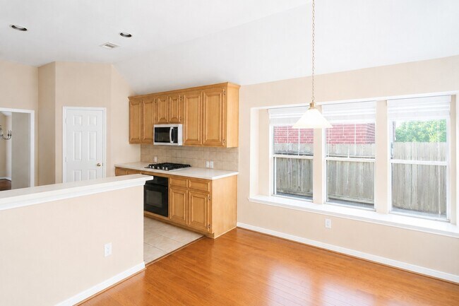 Building Photo - 22422 Cascade Springs Dr