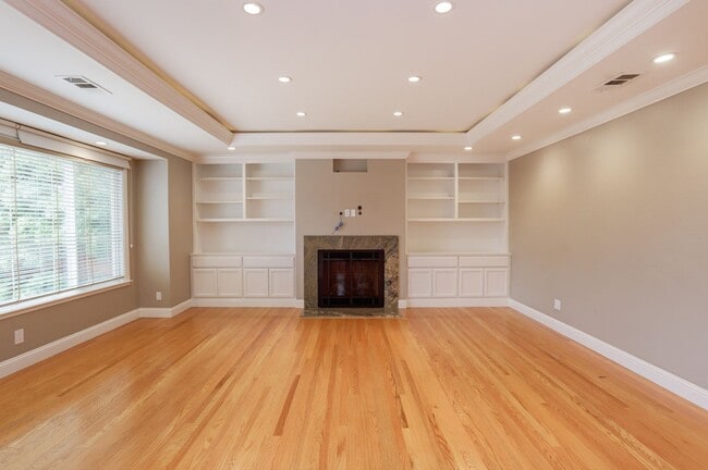 Building Photo - 4BR/3.5BA Belmont Home with Multiple Ensuite Bedrooms, A/C & 2-Car Garage | YouTube Tour