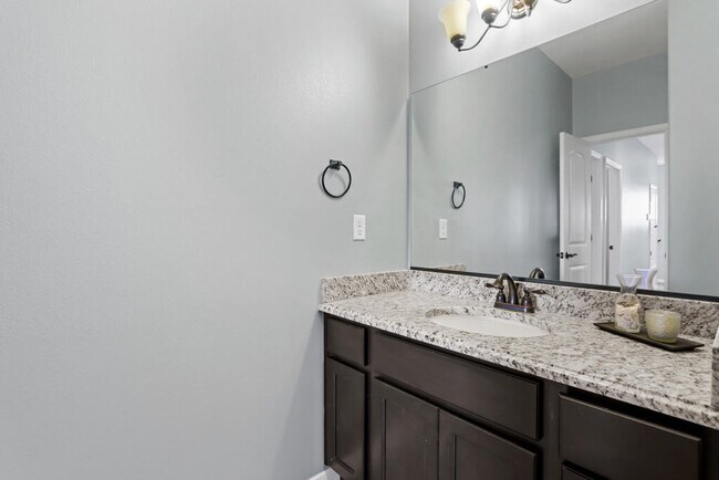 Building Photo - 14833 Harry Flournoy Ave