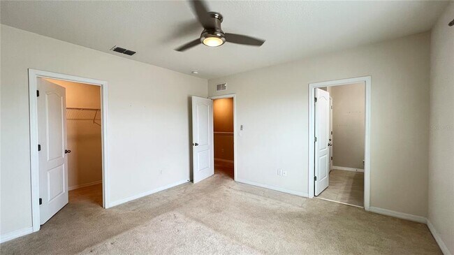 Building Photo - 9017 Alba Ln