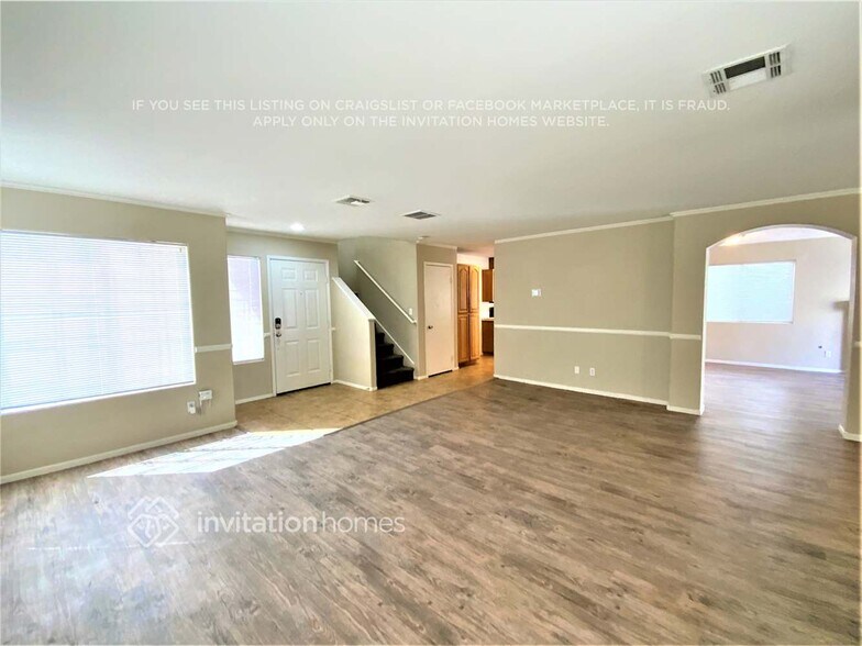 Building Photo - 1835 Monte Alban Dr