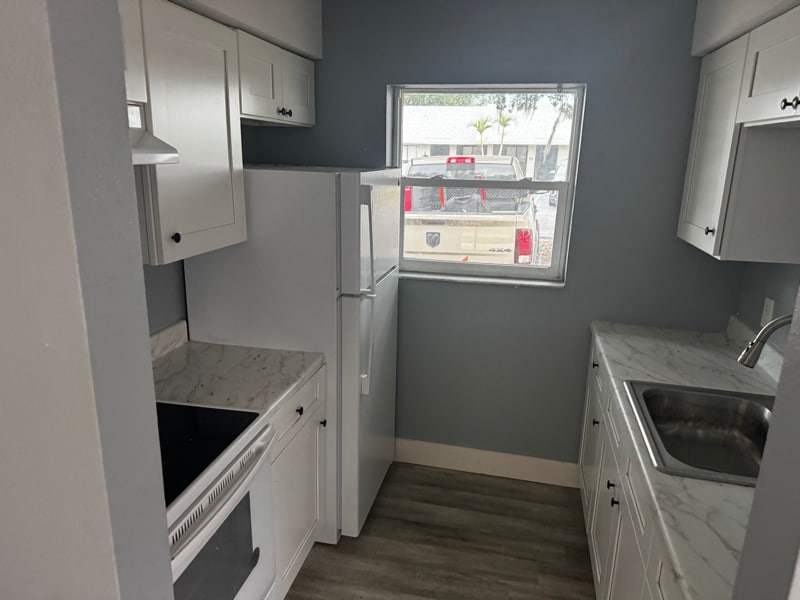 Building Photo - 1450 E Gibson St