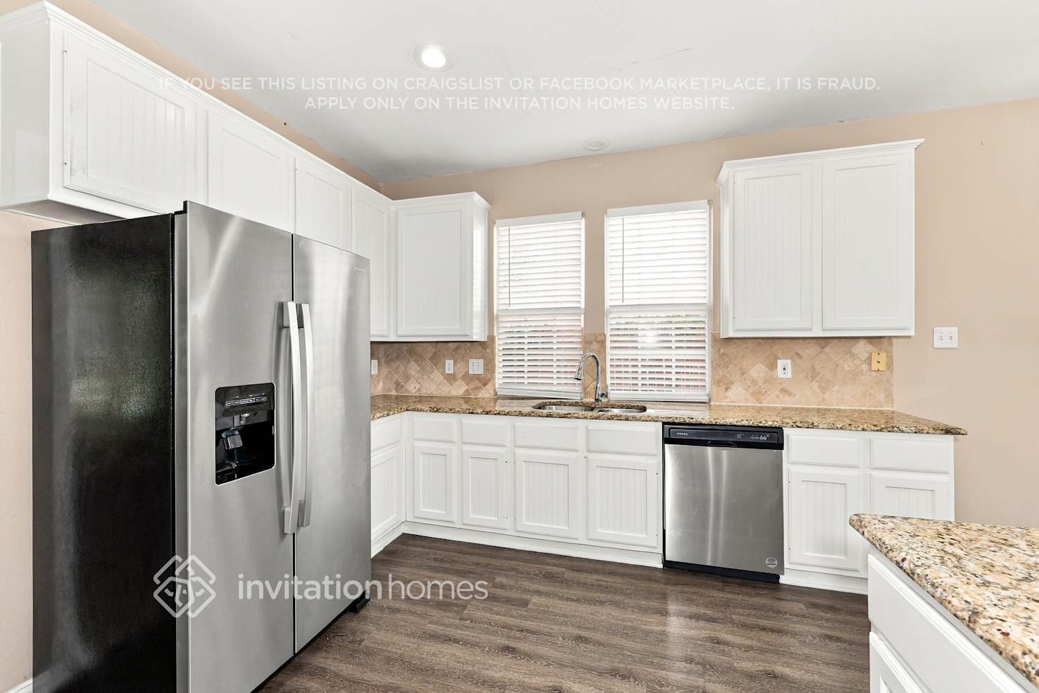 Building Photo - 4634 Lincolnshire Dr