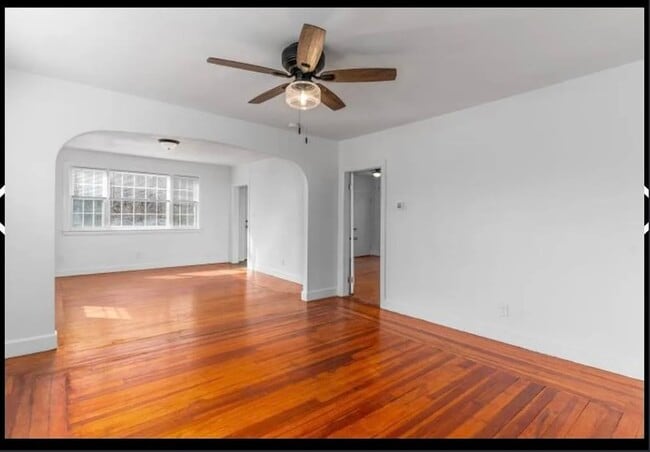 Building Photo - 294 Rhode Island Ave