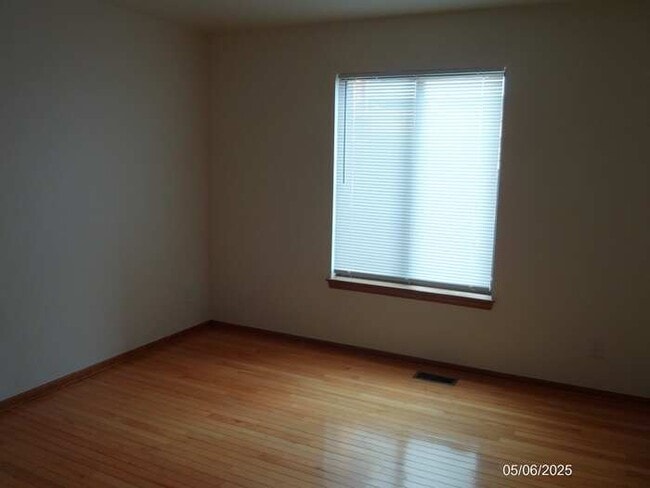 Building Photo - 15765 Balfour Dr