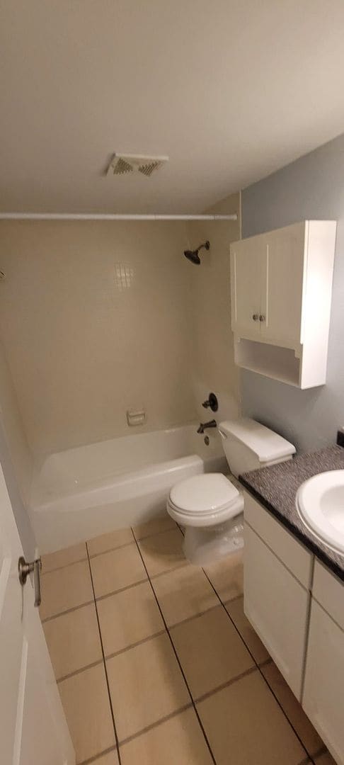 Building Photo - Hawthorne Reserves -  1bdrm/1bath