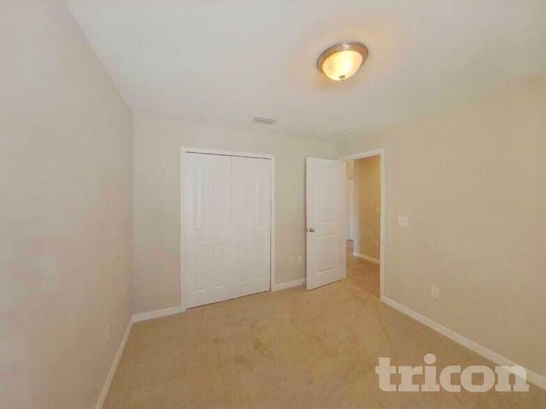 Building Photo - 1616 Broad Winged Hawk Dr